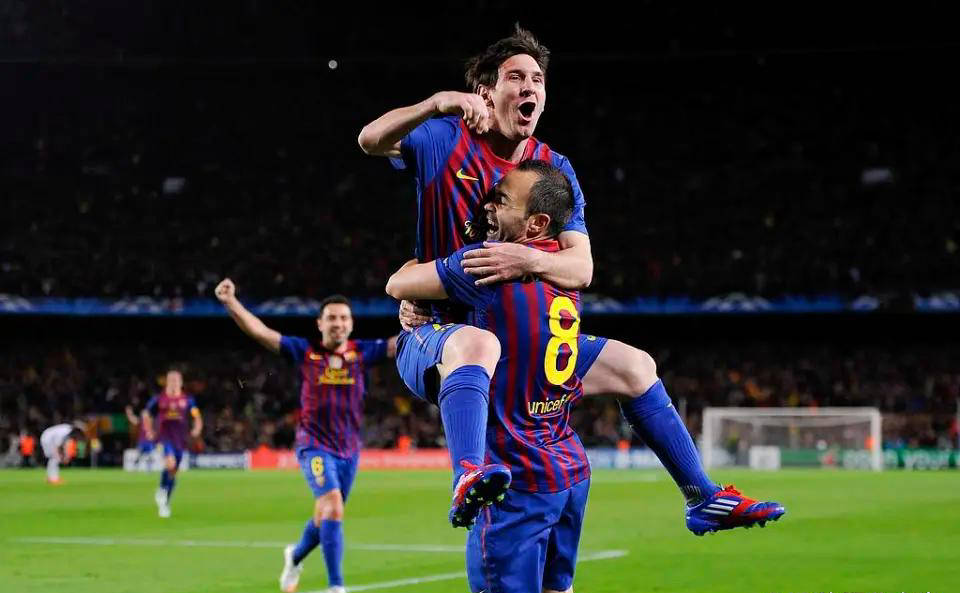 欧冠历史第一高手！外媒盘点单赛季进球≥12的球员，C罗绝对称霸榜首